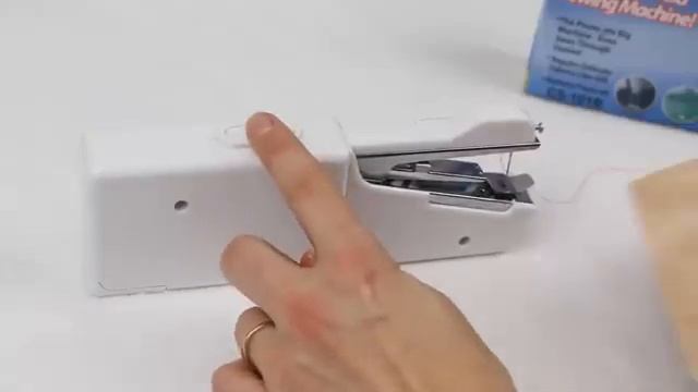 Портативна швейна машинка Handy