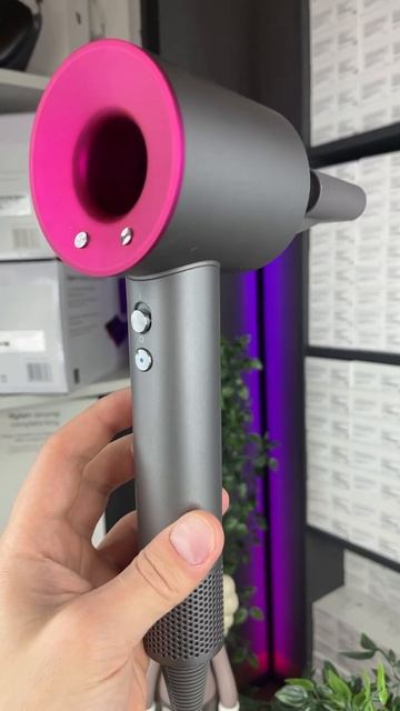 Недобросовестное качество фена Dyson 😩 смотреть онлайн