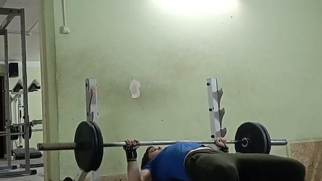 Жим больше 100 кг? Мой день груди. Химия @ArchoMorris @vladimirfitness смотреть онлайн