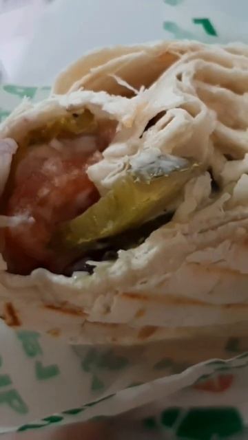 Шаурма 🌯 УЖЕ НЕ ТА 🥬 Гриль №1 #обзор #еда #шаурма #поку смотреть онлайн