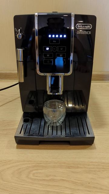 Кофемашина DeLonghi Dinamica смотреть онлайн