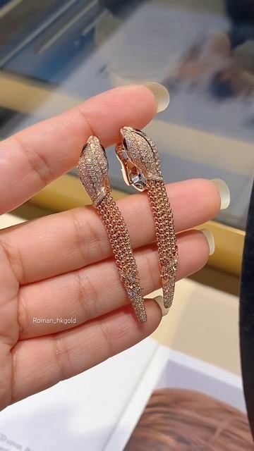 Серьги BVLGARI SERPENTI золото Au750, вес 14.42g. Бриллианты 1.27ct. #bvlg смотреть онлайн