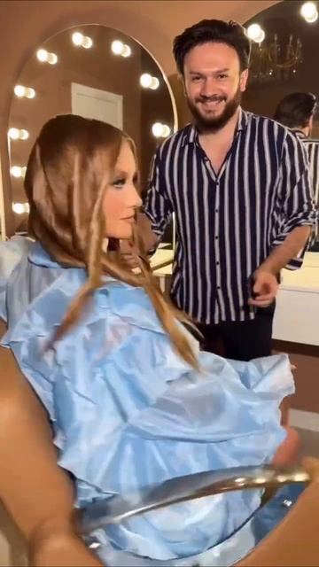 Роскошные локоны на утюжок #hairstyle #hairtok #hairtutorial #hair #beauty смотреть онлайн