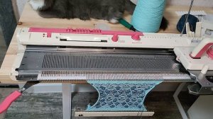 Toyota KS858. Узоры на вязальной машине.