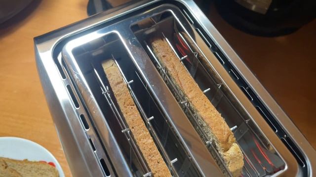 Обзор тостера Dexp TSM-75RD