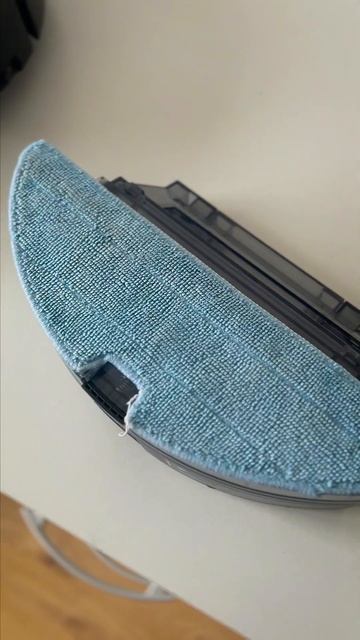 РОСКОШНЫЙ робот пылесос смотреть онлайн