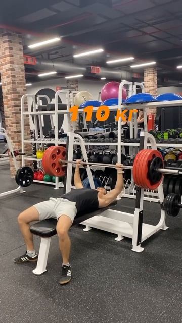 Жим лёжа 112,5 кг🔥🔥🔥 Собственный вес 65 кг #жимлежа #sport смотреть онлайн