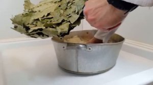КАК ПРАВИЛЬНО ЗАПАРИВАТЬ ДУБОВЫЙ ВЕНИК ДЛЯ БАНИ | В КА?