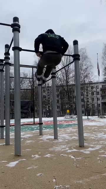 Собрал навыки в кучу, далее на качество работы #calisthenis # смотреть онлайн