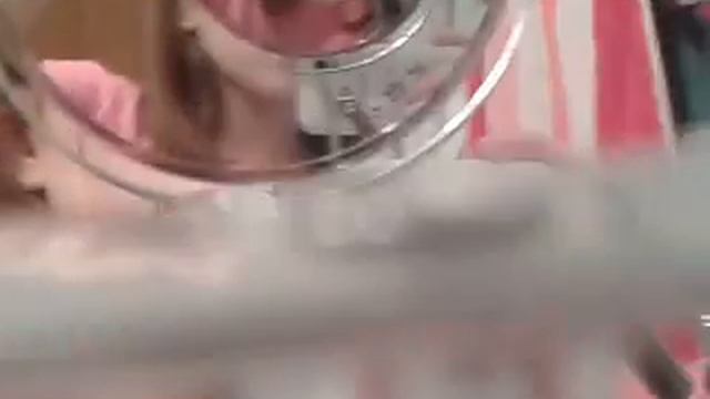 ваууууу...! ЗЕРКАЛЬНЫЙ ТУНЕЛЬ!! :) смотреть онлайн