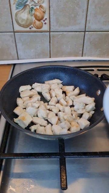 Так меня учила готовить бабушка похоже на ШКМЕРУЛИ ку? смотреть онлайн