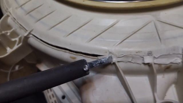 как и чем заклеить не разборный бак стиральной машины смотреть онлайн