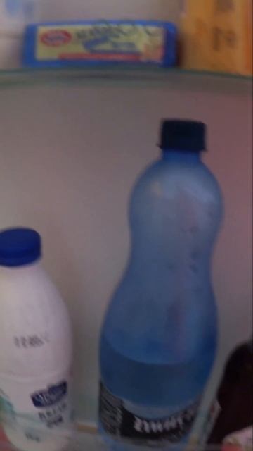 Что лежит в холодильнике