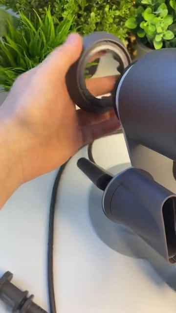 Фен Dyson смотреть онлайн