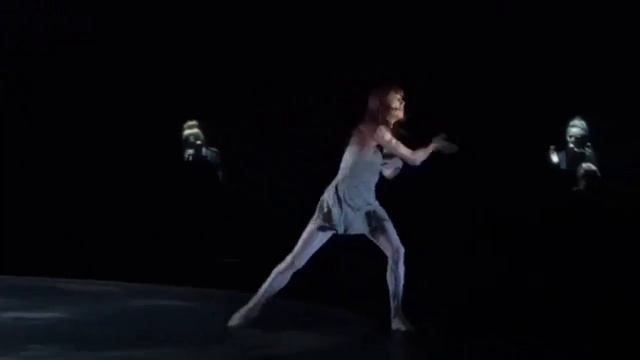 СИЛВИ ГИЛЛЕМ - ПЛАСТИЧНАЯ, НО НЕ ЖЕНСТВЕННАЯ БАЛЕРИНА