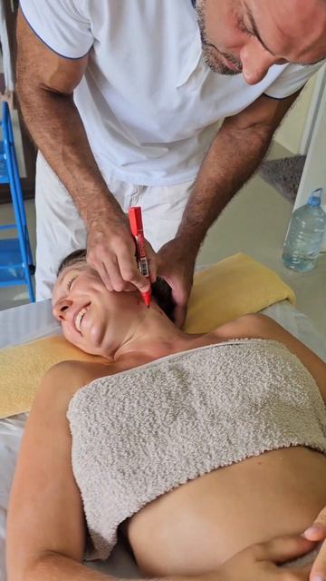 ВРАЧИ НЕ ПОМОГЛИ! 19 лет головная боль, боль в шее, голов смотреть онлайн