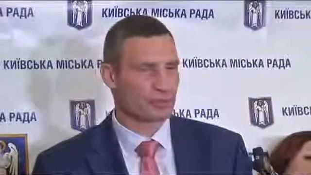 Кличко опять оговорился Перепутал сто и десять тысяч смотреть онлайн