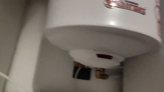 Распаковка — Накопительный водонагреватель Thermex Titanium