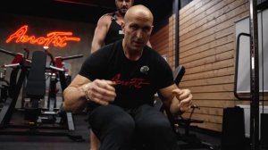 Огромные Руки В НАТУРАХУ. Фёдоров, Бицепс, Анализы.