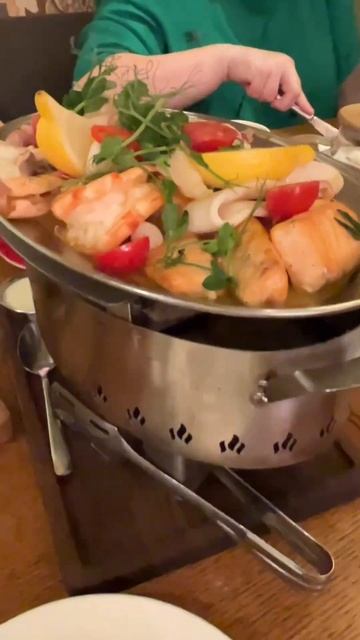 Обзор на день рождения бабушки в «Toscana Grill”🤎 #foodblogger #о смотреть онлайн