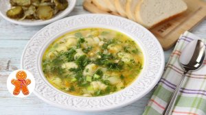 Быстрый куриный суп с манными клецками