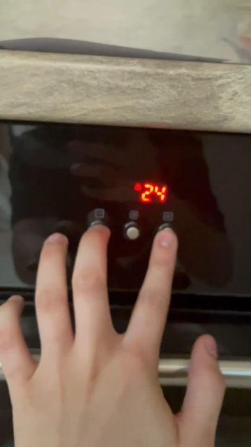 Установка часов на духовке (духовом шкафе) Midea MO47001X, MO470 смотреть онлайн