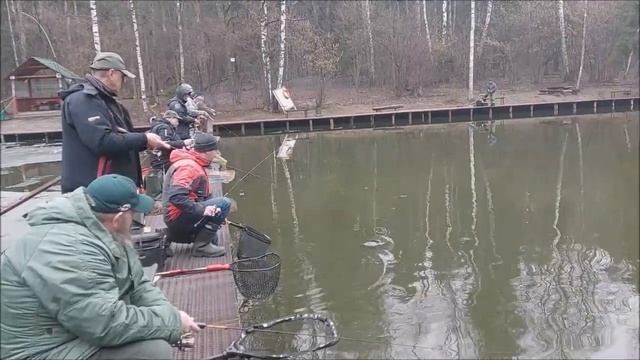 Железки работают сначала, затем резина. Клёвое место, ? смотреть онлайн