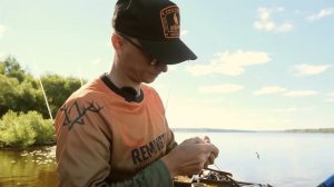 Заброс фидера на 100 метров сидя. Линейка Tirana Sakana.