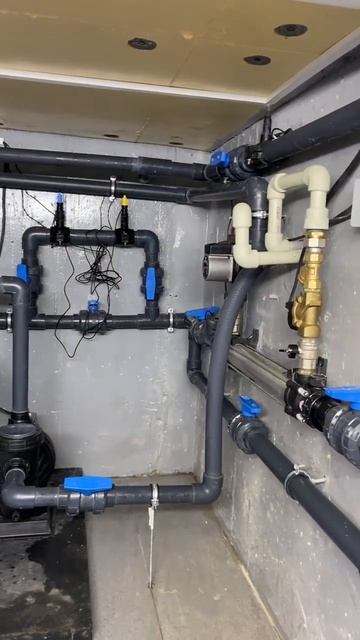 Монтаж и поставка оборудования для скимерного бассей? смотреть онлайн