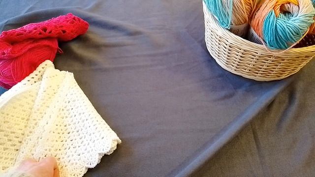 Косынки крючком. Вяжу жилет. смотреть онлайн