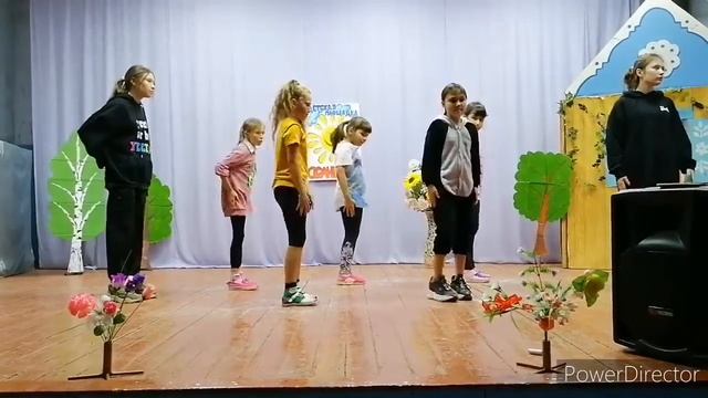 Новотирисский ЦД детская площадка "Солнышко" смотреть онлайн