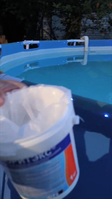 содержание бассейна в чистоте #дача #бассейн #бассейнд смотреть онлайн