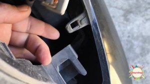 Как снять поворотник на NIssan X-trail t30