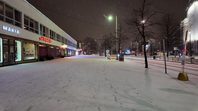 Ночная Зимняя/Снежная прогулка, по улицам Хельсинки! смотреть онлайн