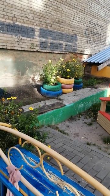 Очень красивая детская площадка.