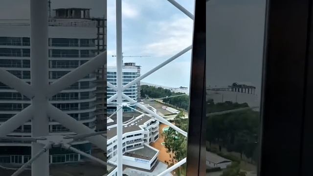 Батуми!На набережной - смотровая башня "Алфавит"!На ней смотреть онлайн