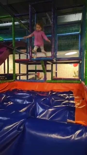 На батуте🪀 #батут смотреть онлайн