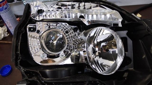Замена штатных выгоревших линз на Bi-Halogen HELLA 3R | Nissan X-Trail смотреть онлайн