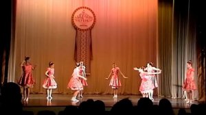 Замечательный сосед, ансамбль "Ляльки"