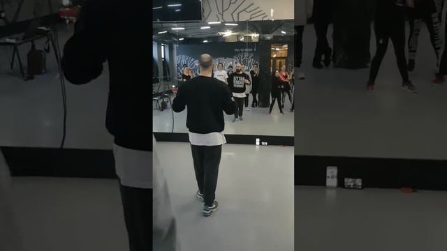 Трендовые движения на мастер класе