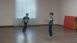 На тренировке по рукопашке