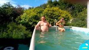 Лето,дети и бассейн.Опять купаться!