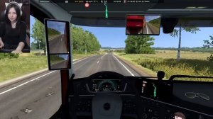 Посмотрим на новый RusMap. Девушка играет в ЕТС 2