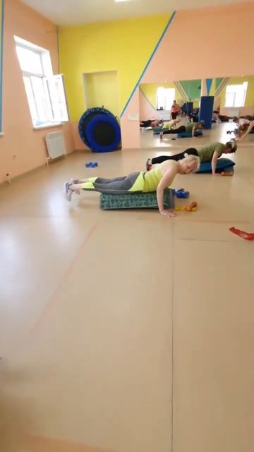 Групповая тренировка в клубе Здоровья в Ивантеевка #hea смотреть онлайн