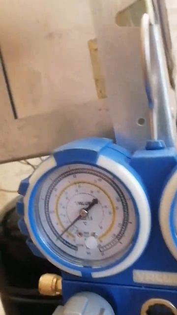 замена компрессора в холодильном столе смотреть онлайн