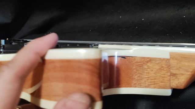 Обзор сборки китайской реплики Gibson Les Paul Custom зебрано смотреть онлайн