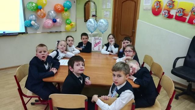 4 В класс. Гимназия N9. 2022. Клип ДЕТСТВО. смотреть онлайн