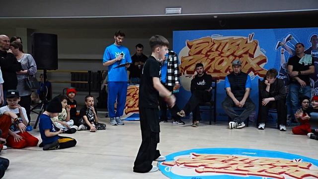 БИТВЫ в РАЙОНАХ 2024 КИНДЯКОВКА-ЦЕНТР Асеева Варя Vs Шмелев Максим