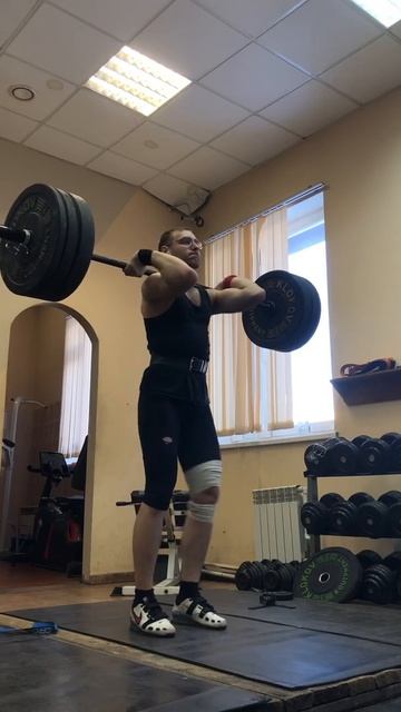 Толчок классический, после травмы плеча. Тренер Ярулл? смотреть онлайн