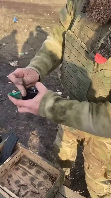 Быстрозарядка на магазины АК кал. 5.45 и 7.62 для снаряжен?